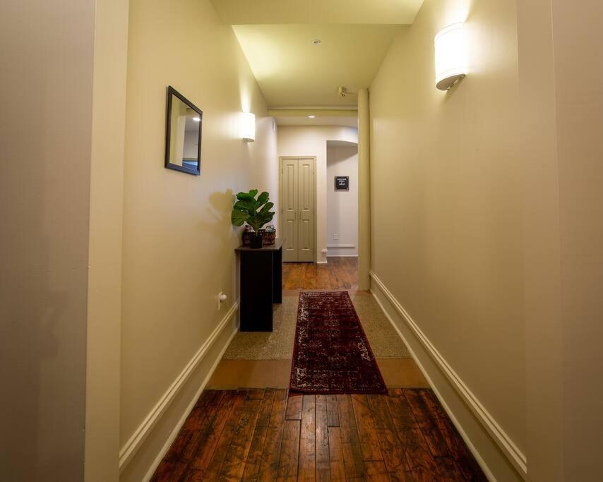 شقة King Bed W/ Panoramic Views Of Dt! روتشستر المظهر الخارجي الصورة