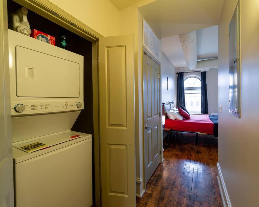 شقة King Bed W/ Panoramic Views Of Dt! روتشستر المظهر الخارجي الصورة